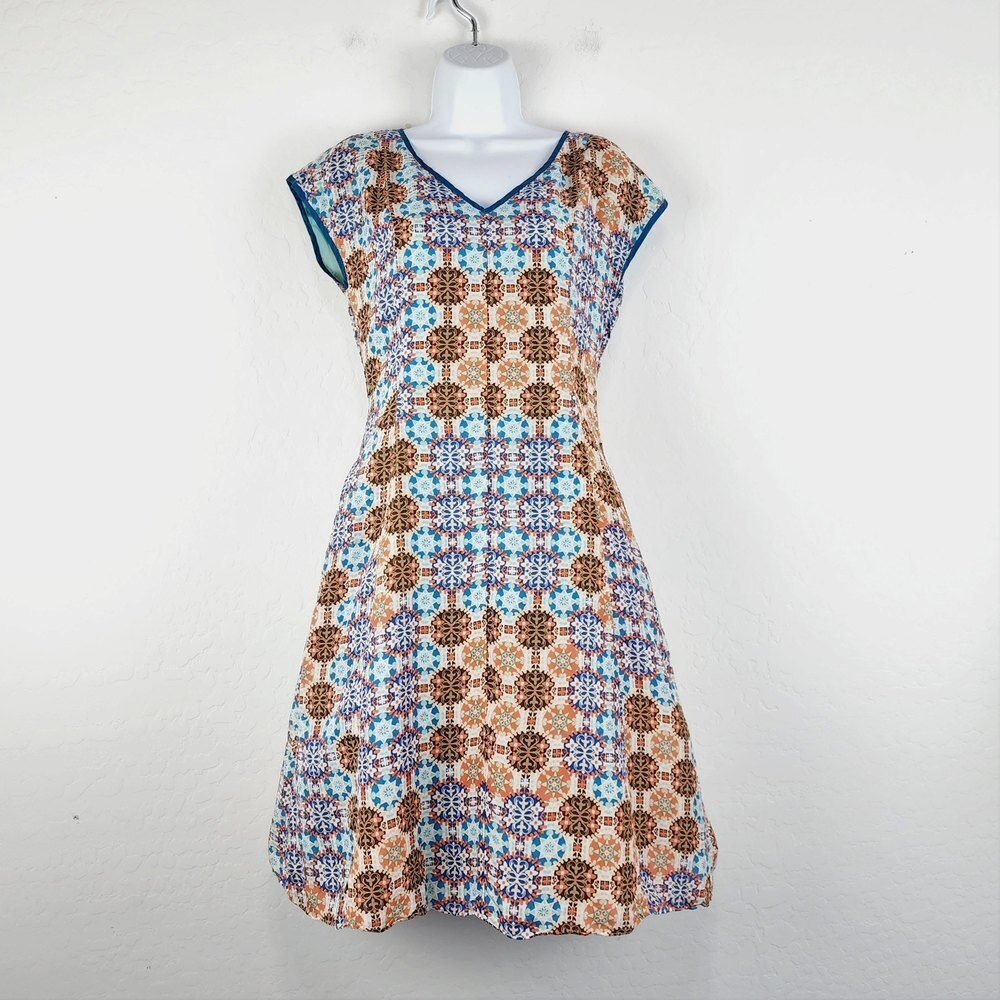 Sundance Dress 4  100% Silk A-Line Knee Length Damask Print Short Sleeve